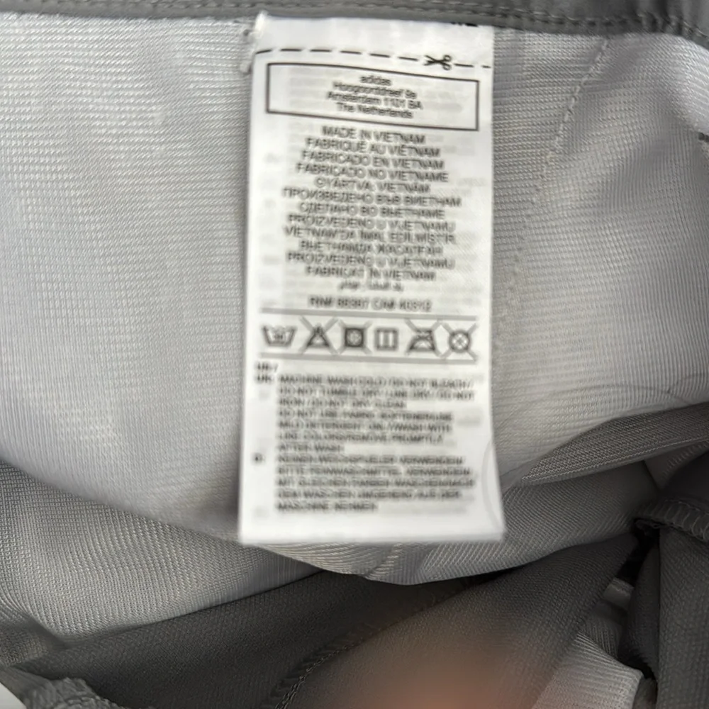 ADIDAS golf pants new with tag  36x32 Men's